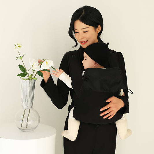 DMANGD Illi Baby Carrier in Deep Black image 1